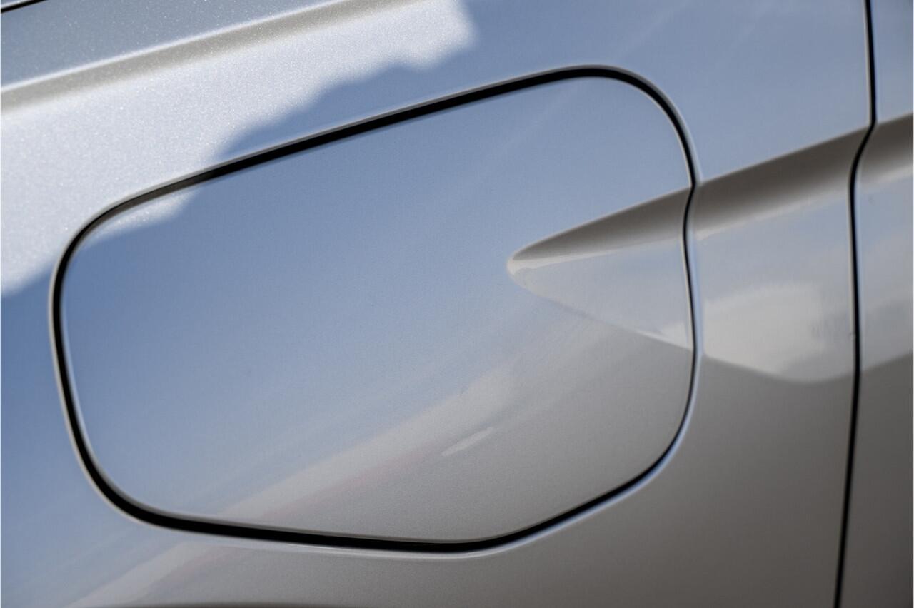 Volkswagen TIGUAN 1.4 TSI eHybrid R-Line / Business Premium / Head-Up