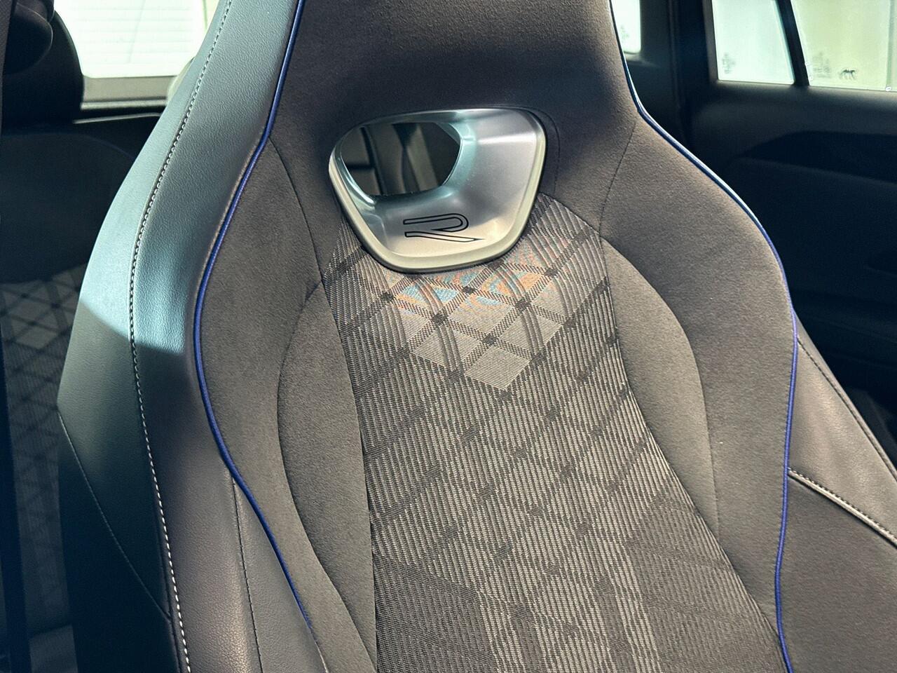 Volkswagen TIGUAN 1.5 150pk eTSI R-Line Edition 20 inch velgen 'york' | Panoramaschuif-kanteldak | Achteruitrijcamera