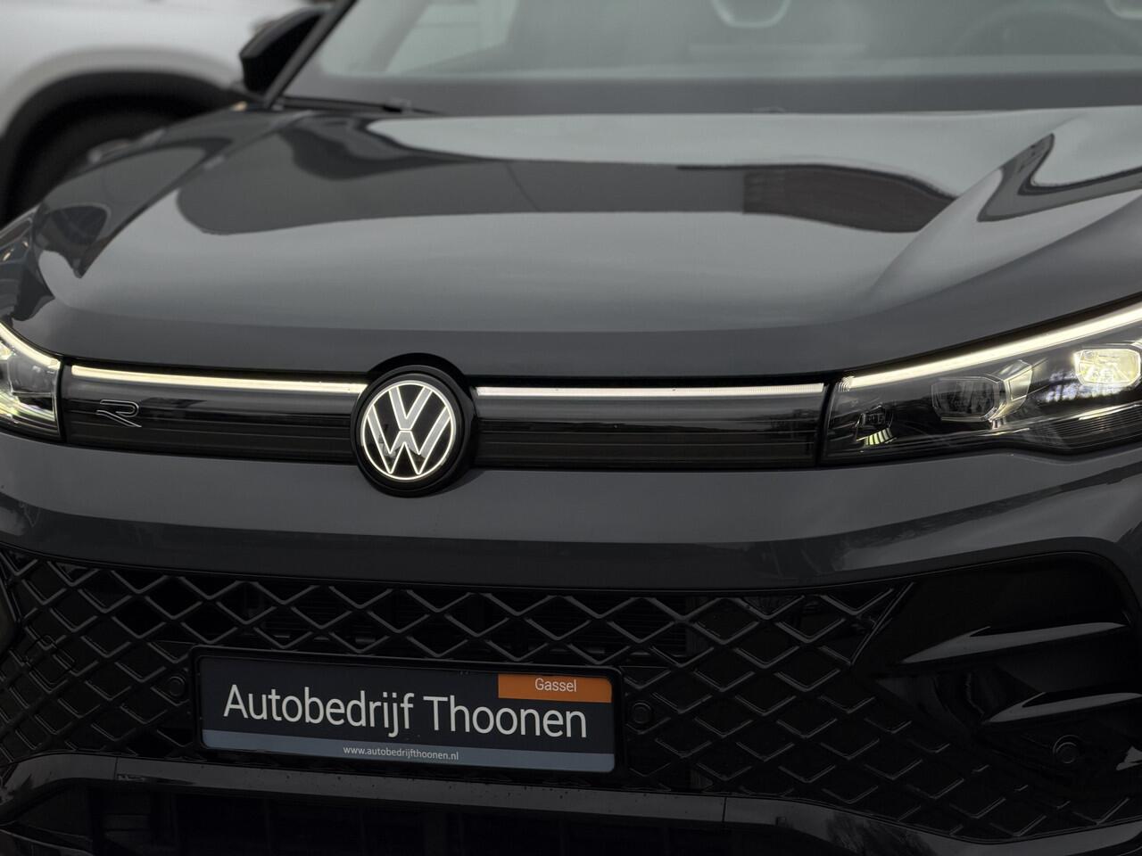 Volkswagen TIGUAN 1.5 eHybrid R-Line Edition Trekhaak | Camera | Pano