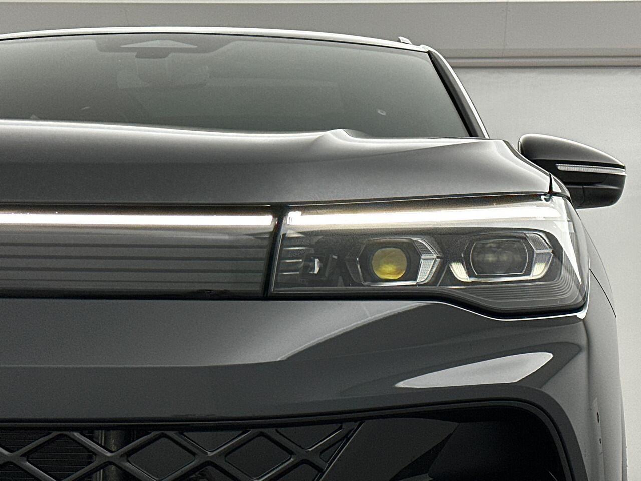 Volkswagen TIGUAN R-Line Edition Plug in Hybride 204 pk Black Style Pakket