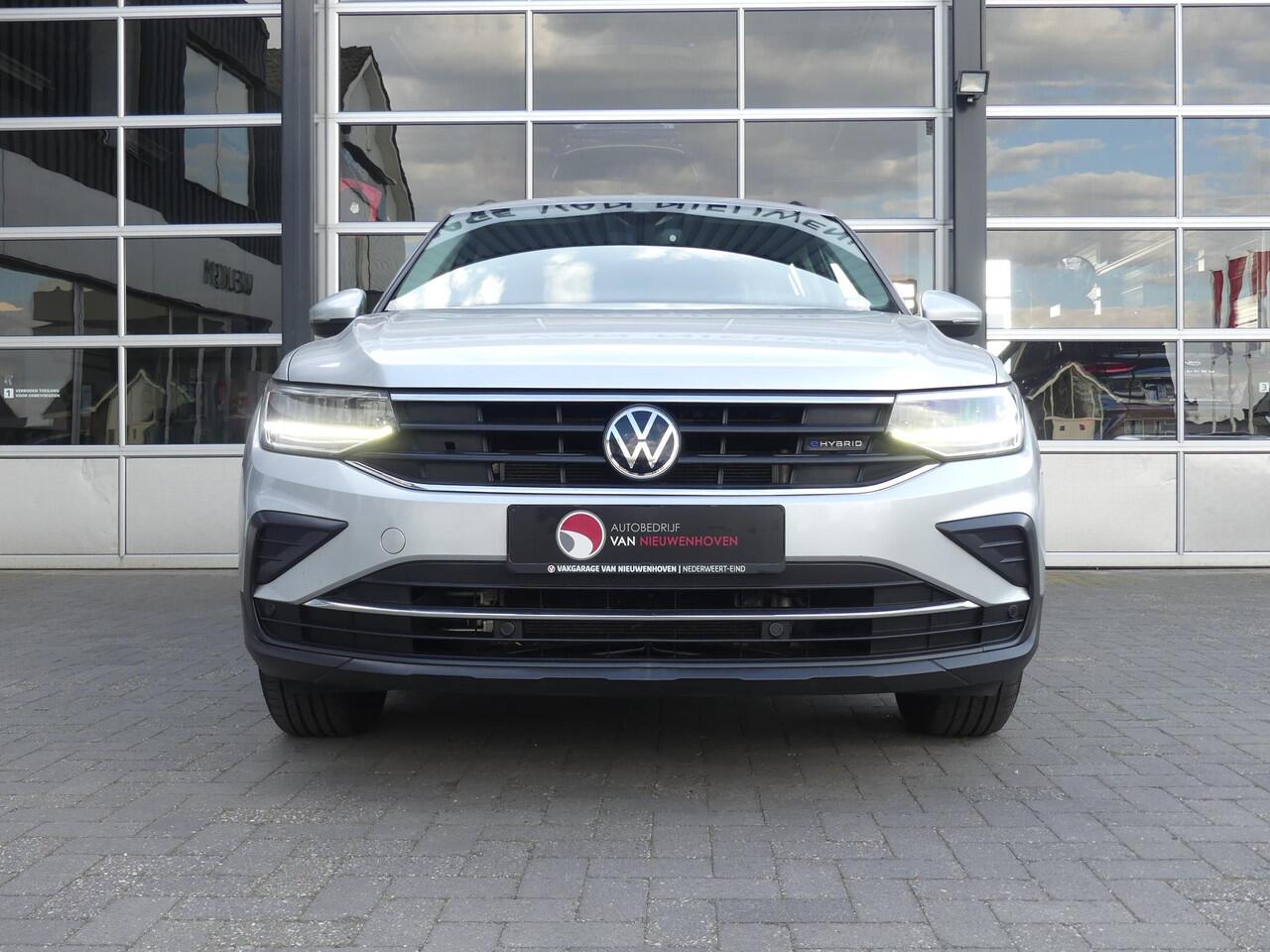 Volkswagen TIGUAN 1.4 TSI eHybrid Business *t/m 10de bouwjaar garantie!