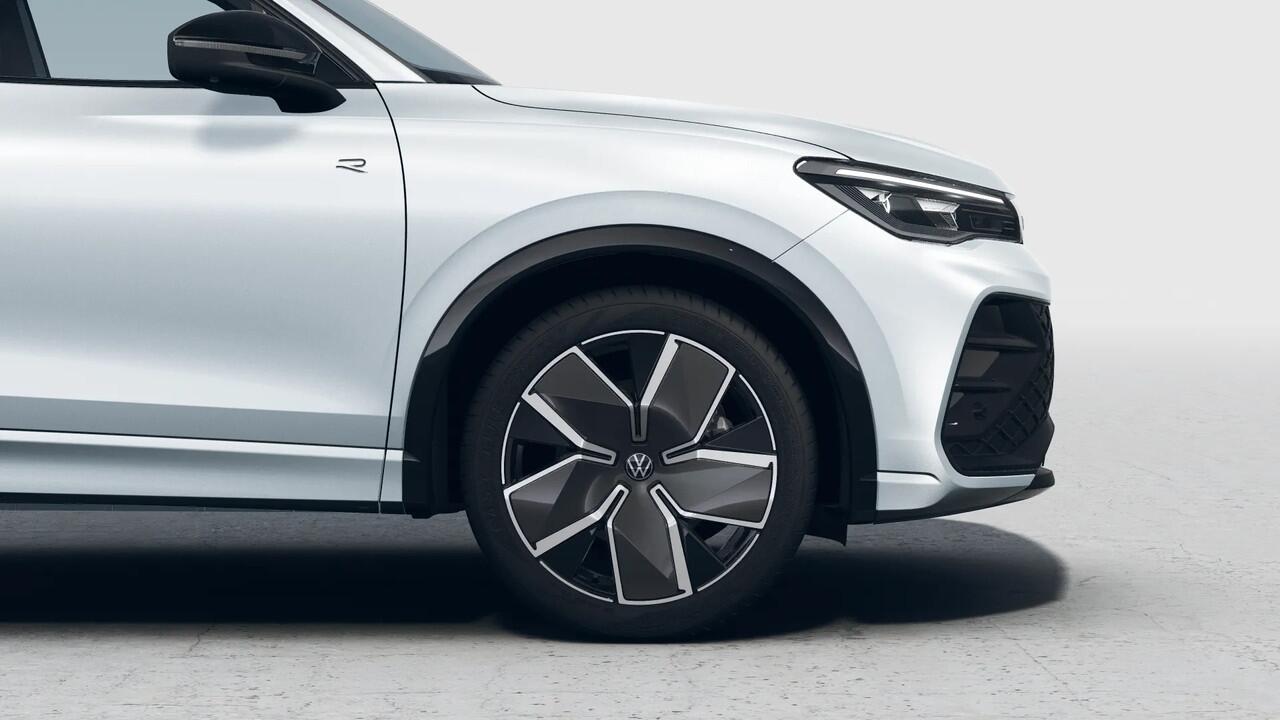 Volkswagen TIGUAN 1.5 eHybrid 204 6DSG R-Line Edition Automaat | Black Style Pakket
