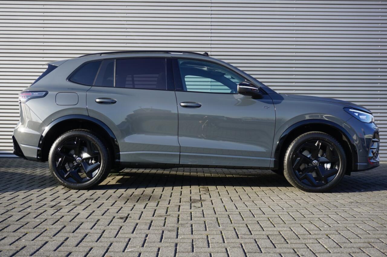 Volkswagen TIGUAN 1.5 TSI eHybrid 272 PK R-Line Plus | 2.000KG TREKGEWICHT