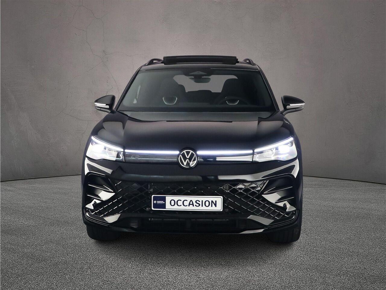 Volkswagen TIGUAN R-Line Edition 1.5 TSI eHybrid 272pk DSG Automaat Trekhaak, Panoramadak, Adaptive cruise control, Black Style, Achteruitrijcamera, Elektrische achterklep