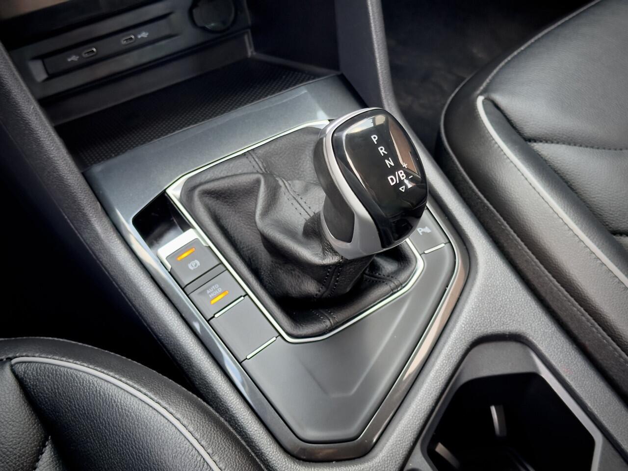 Volkswagen TIGUAN 1.4 TSI AUT6 eHYBRID R-LINE + NW-MODEL VOL-LEDER DIGI-DASH AIRCO IQ-DRIVE PARK-ASSIST LED LMV PDC