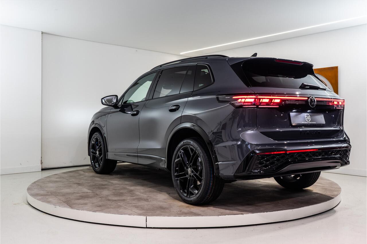 Volkswagen TIGUAN 1.5 eHybrid 2x R-Line 2025 PER DIRECT BESCHIKBAAR | VOL OPTIE INCL. 5 JAAR GARANTIE!