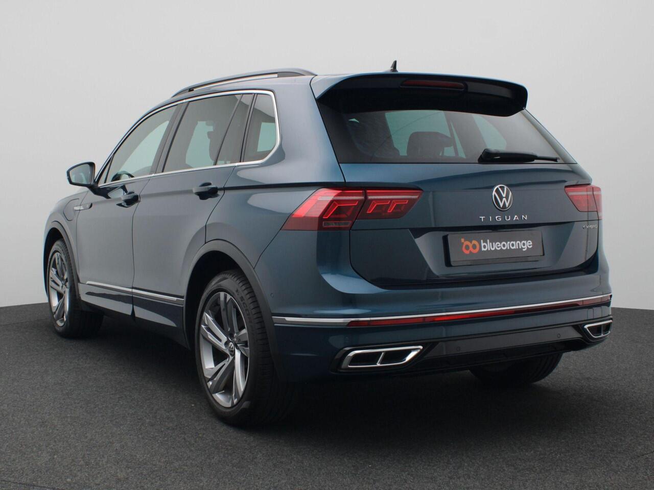 Volkswagen TIGUAN 1.4 TSI eHybrid R-Line Business+ 245PK DSG Matrix-LED, 360gr. Camera, Elektr. Achterklep, Side assist, Keyless, Virtual Cockpit, Park Assist, 19" LM Velgen
