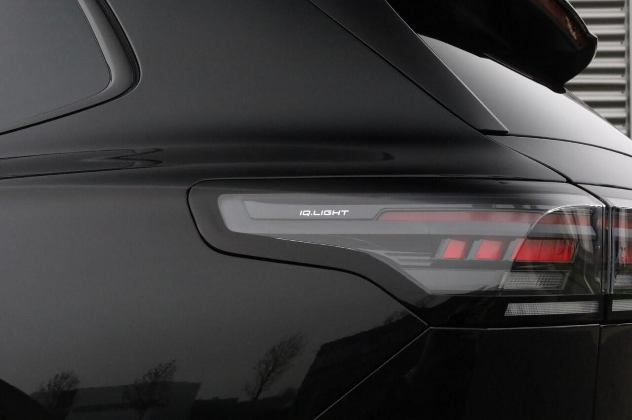 Volkswagen TIGUAN eHybrid 272PK R-line l Leder l H&K l Trekhaak l 20