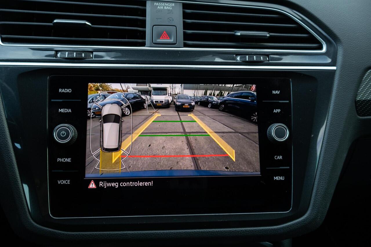 Volkswagen TIGUAN 1.4 TSI R-LINE/IQ-LIGHTS/TREKHAAK/AUTOPARK