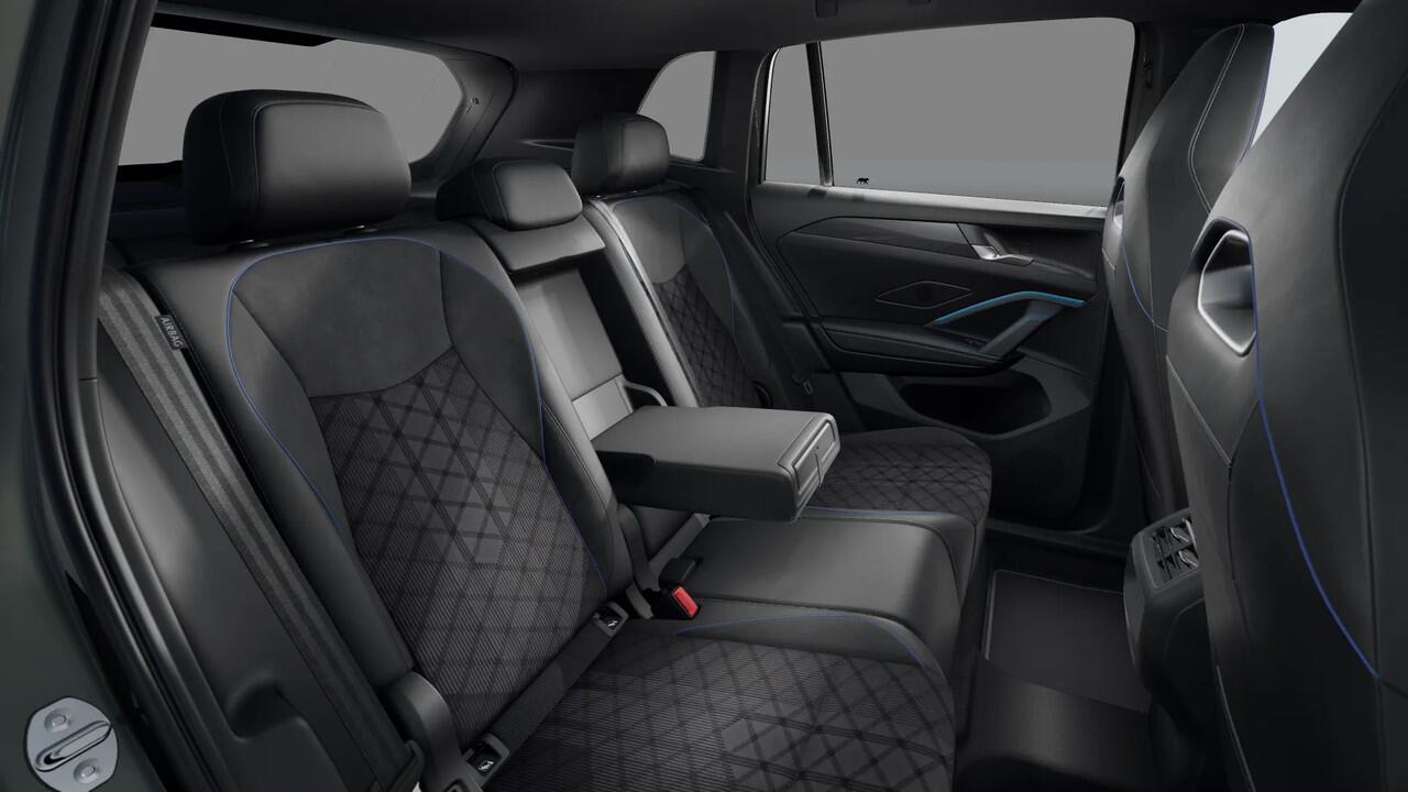 Volkswagen TIGUAN 1.5 eHybrid 204 6DSG R-Line Edition Automaat | Black Style Pakket