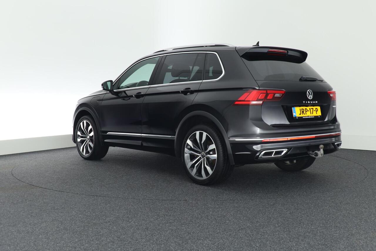 Volkswagen TIGUAN 1.4 TSI 245pk eHybrid R-Line Business+ Trekhaak Camera Stoelverwarming Keyless Virtual Cockpit Panoramadak Navigatie