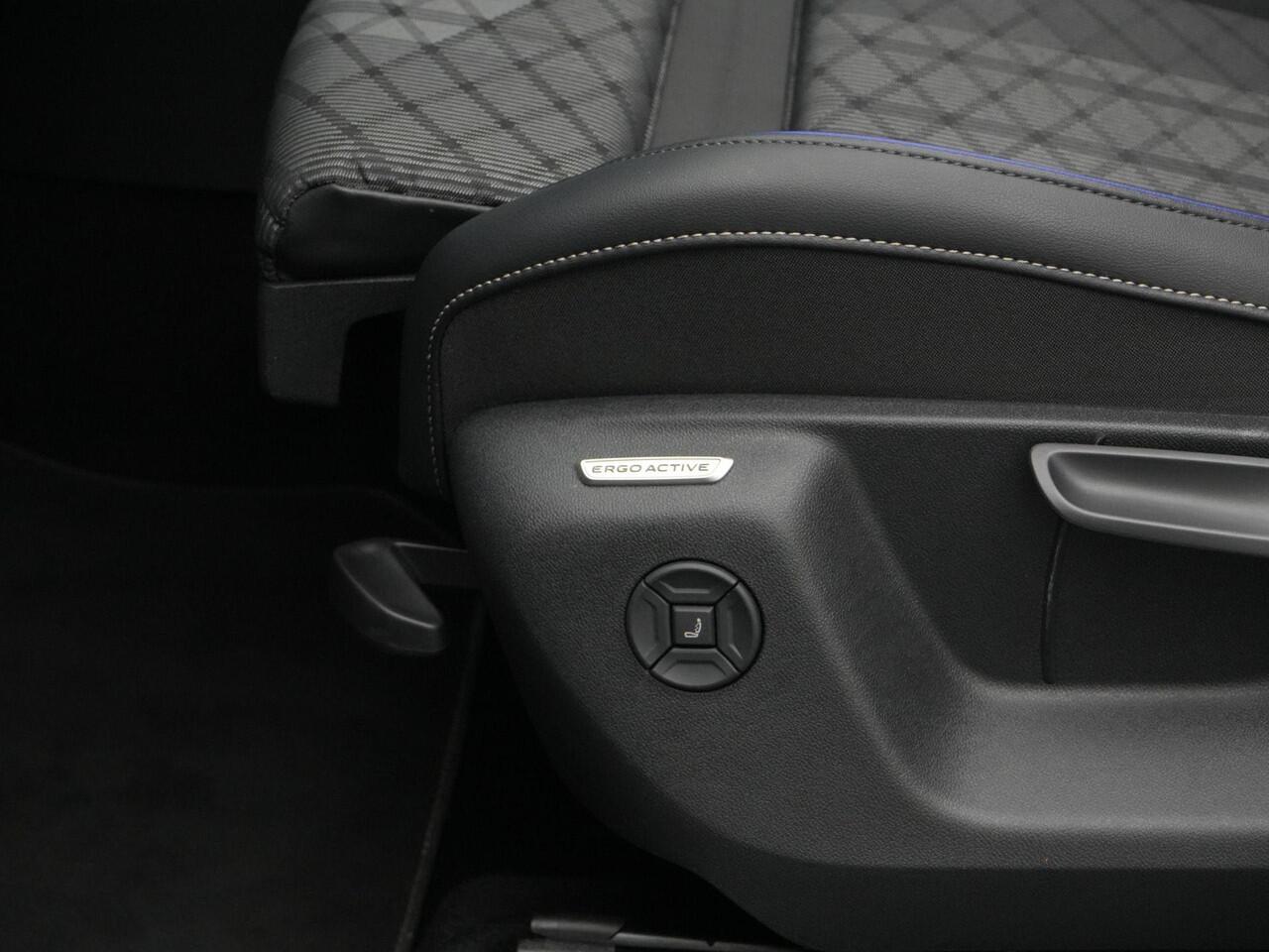 Volkswagen TIGUAN 1.5 eHybrid 204 pk DSG R-Line Edition | Panoramadak | Stoel-/stuurverwarming | Standkachel | Park Assist | Side Assist | ErgoActive bestuurdersstoel | 20 inch