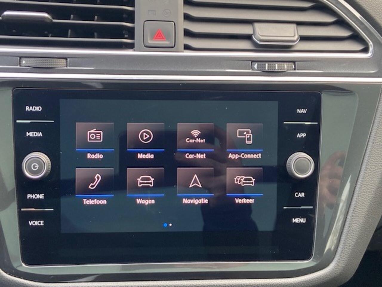 Volkswagen TIGUAN Allspace 1.5 TSI Highline 7p. / Pano / App-connect / Camera / Stoelverwarming