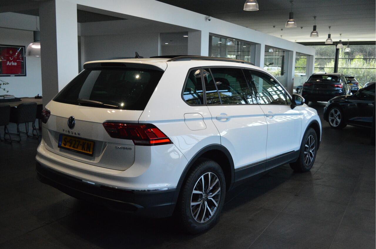 Volkswagen TIGUAN 1.4 TSI eHybrid pano led pdc head up 245 pk !!