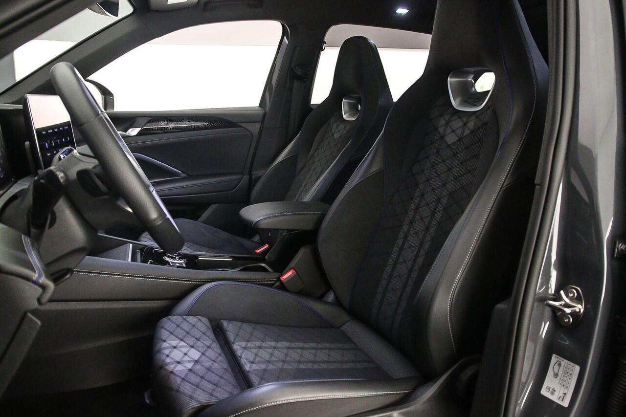 Volkswagen TIGUAN R-Line Business 1.5 TSI eHybrid 204pk DSG Automaat Trekhaak, Black Style, Panoramadak, Adaptive cruise control, LED matrix koplampen, 360 camera