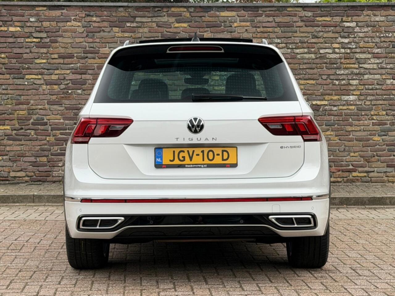 Volkswagen TIGUAN 1.4 TSI eHybrid R-LINE Panodak Head-Up Keyless