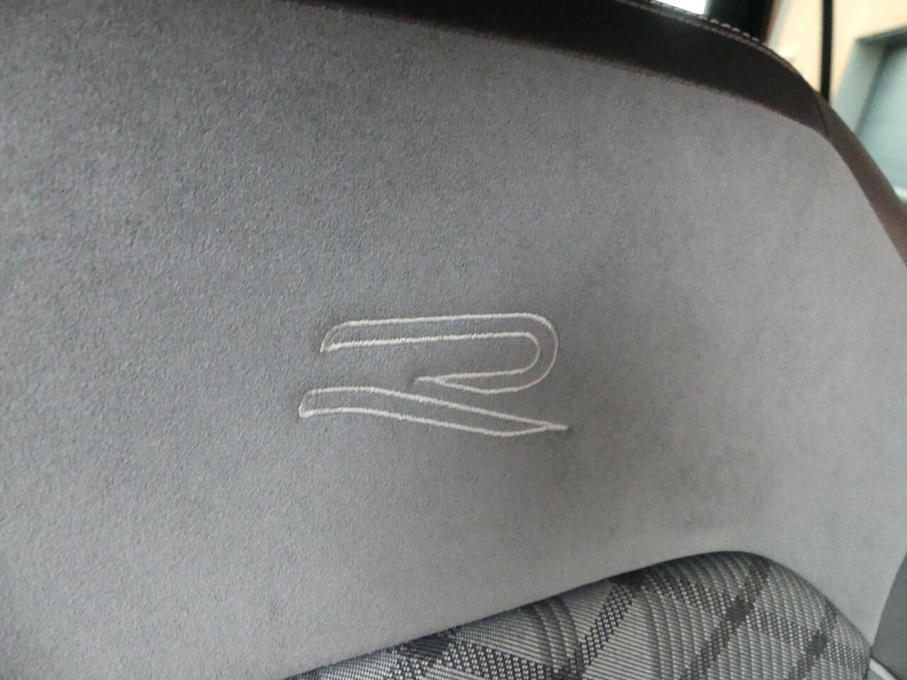 Volkswagen TIGUAN 2.0 TSI 4Motion R-Line Black Edition / Trekhaak