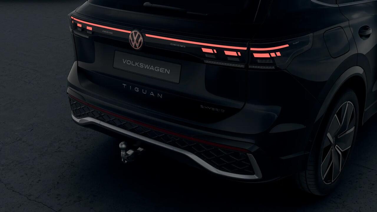 Volkswagen TIGUAN 1.5 eHybrid 272 6DSG R-Line Edition Automaat