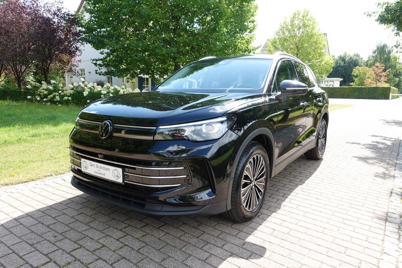 Volkswagen TIGUAN 1.5 eHybrid Elegance Business | 360° Camera | Massage | IQ.LIGHT | Adaptive Cruise Control | Stuurwiel verw. | Stoelverw. | CarPlay |