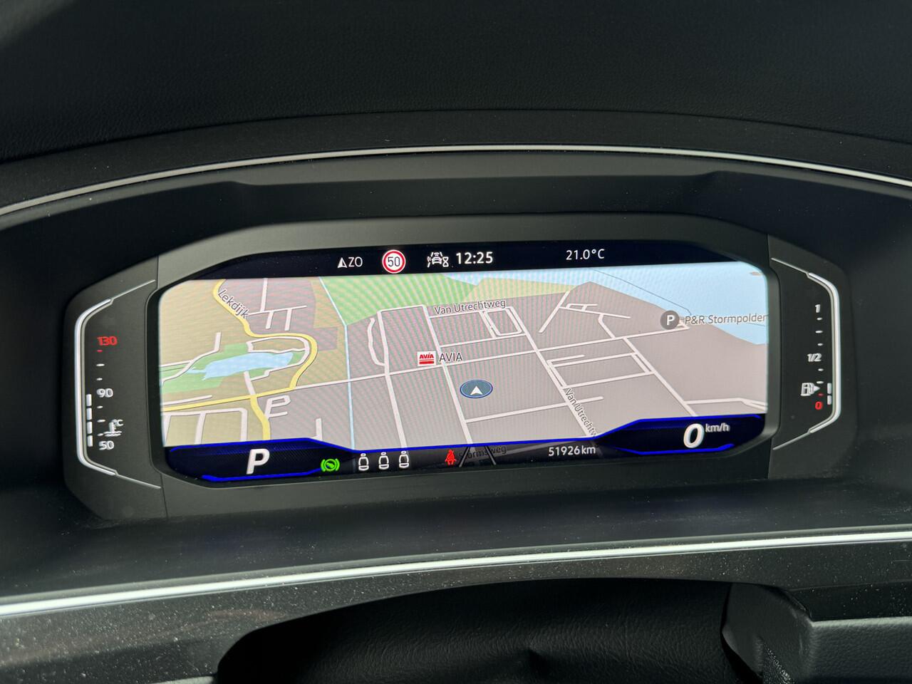 Volkswagen TIGUAN 1.5 TSI R-Line Business+ | Keyless | Side Assist | Elk A-klep | IQ Light Prijs Rijklaar!!