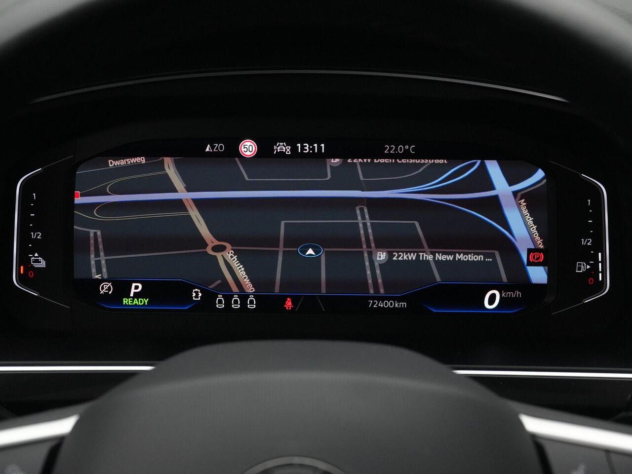 Volkswagen TIGUAN 1.4 TSI 245 pk DSG eHybrid Elegance | Panoramadak | IQ Light | Standkachel | Achteruitrijcamera | Park Assist | Keyless | 18 inch