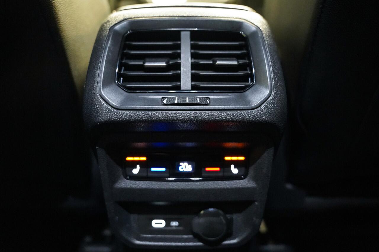 Volkswagen TIGUAN 1.4 TSI eHybrid R-Line Black style|360* cam|20 inch