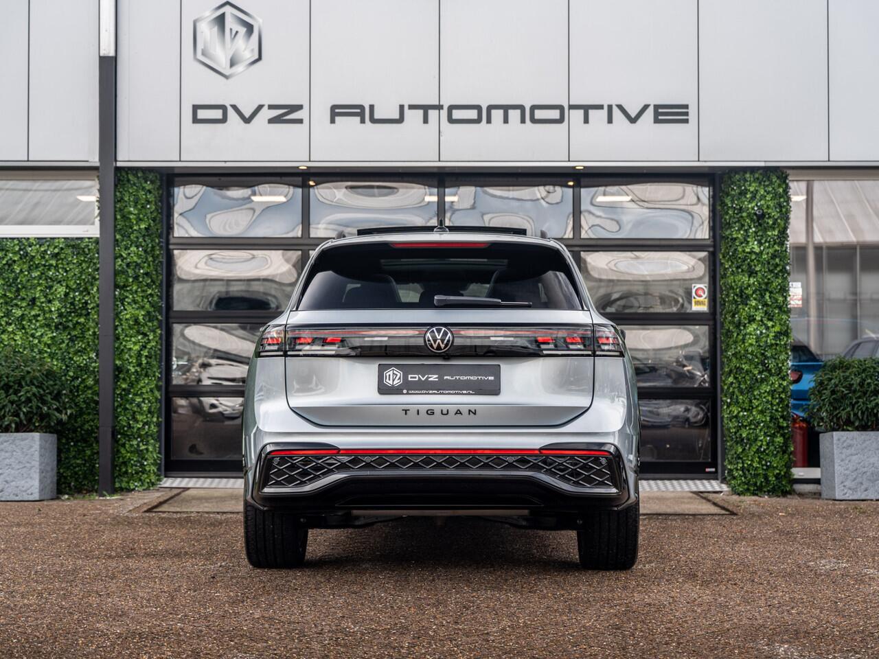 Volkswagen TIGUAN 1.5 eHybrid 272PK R-Line Edition | Pano | HUD | 360 Cam | 120KM WLTP | BTW |