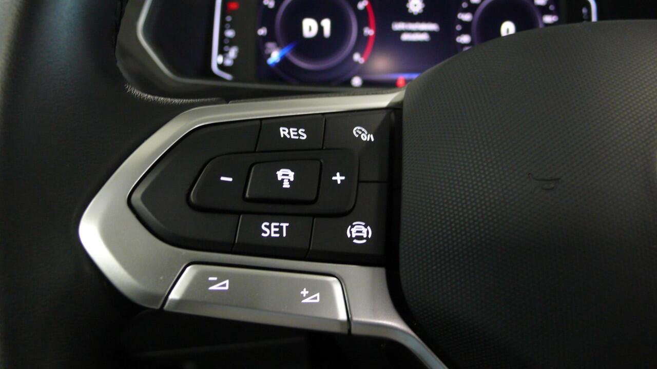 Volkswagen TIGUAN 1.5 TSI Life | 1 jr BOVAG garantie | Ergo seats | Trekhaak | 1e eigenaar