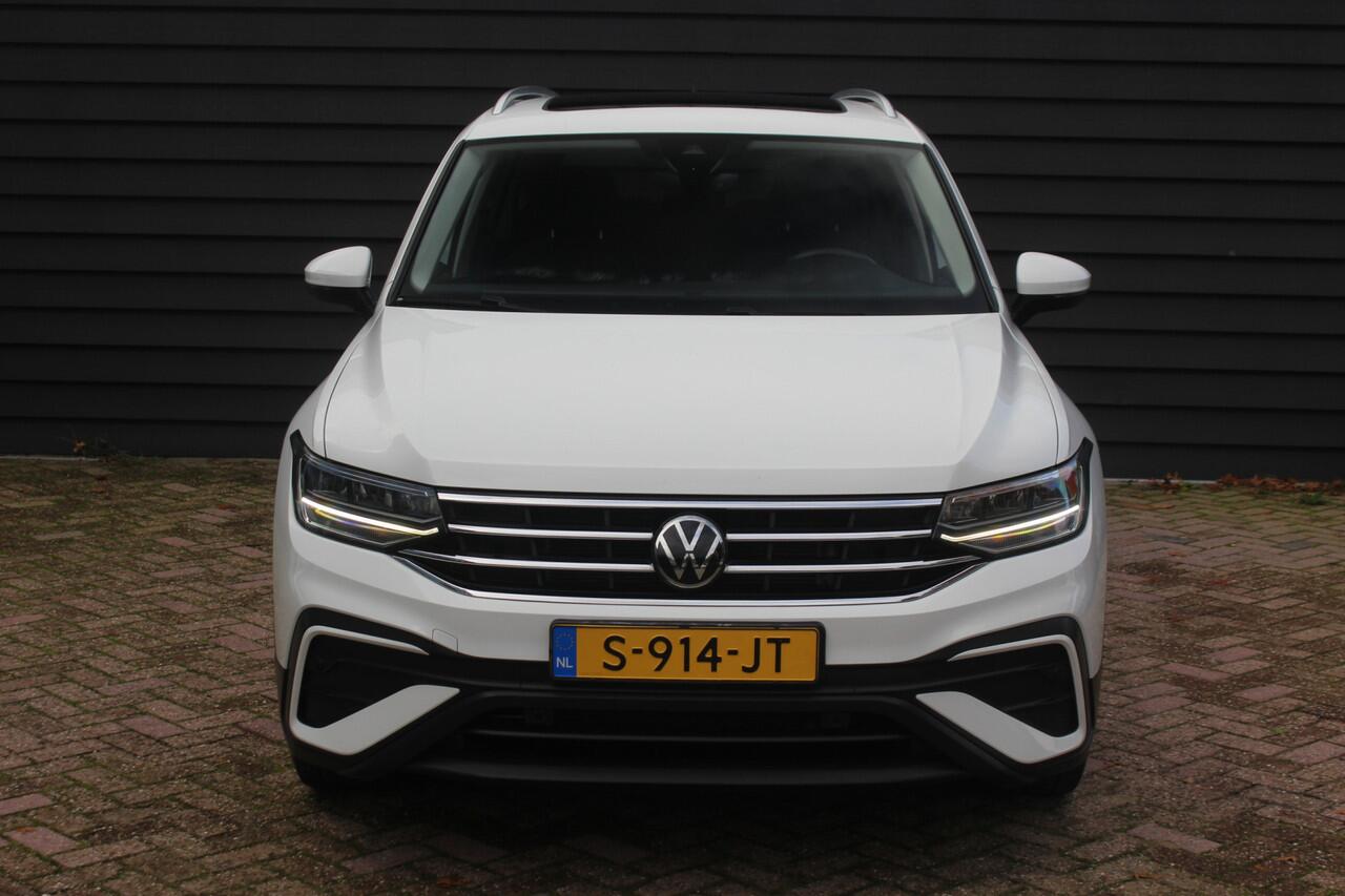 Volkswagen TIGUAN Allspace 1.5 TSI Life Business - 7 PERSOONS - PANODAK - TREKHAAK - VIRT. COCKPIT -