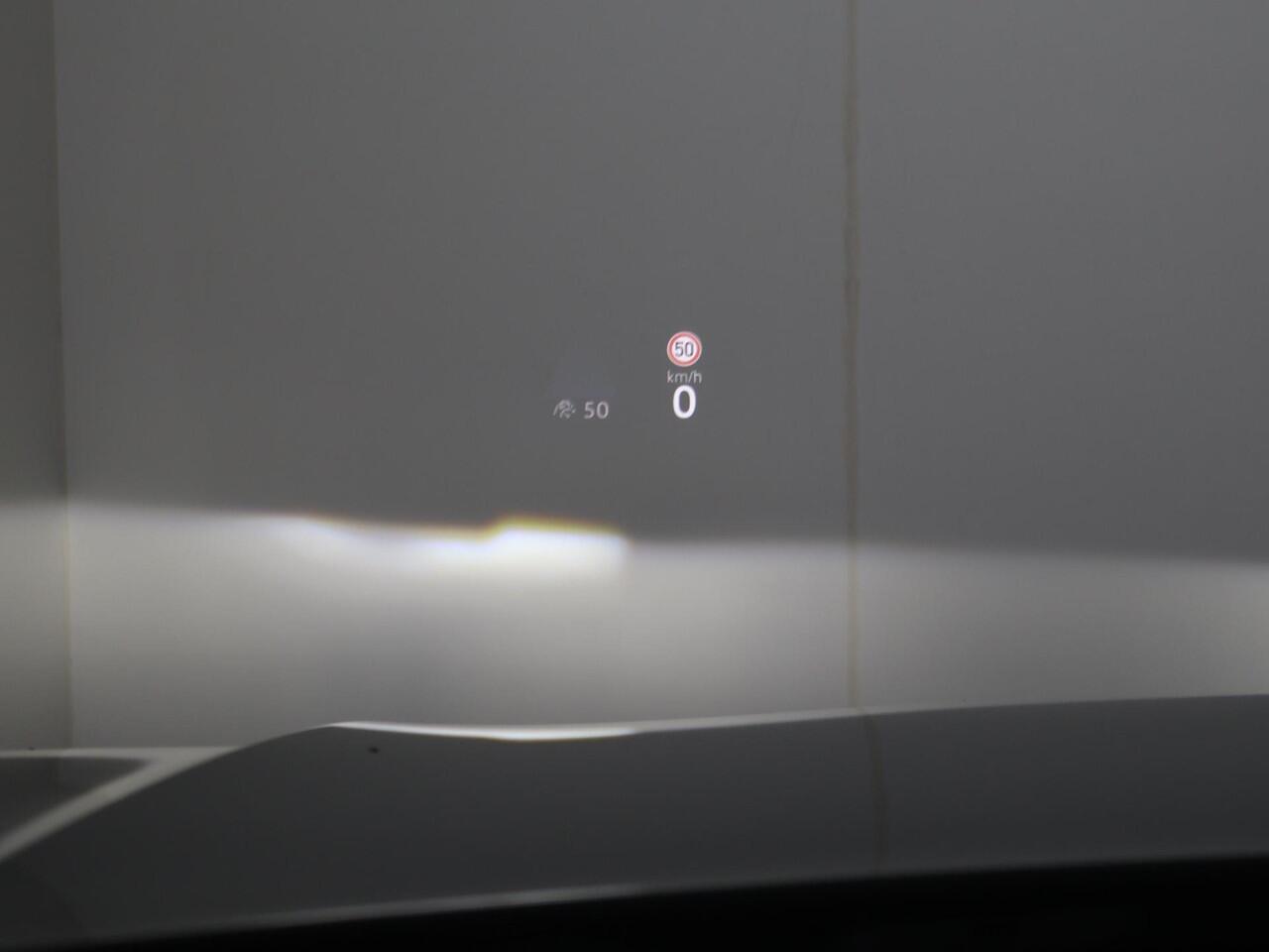 Volkswagen TIGUAN R-Line-Edition 1.5 eHybrid 200 kW / 272 pk DSG | Design pakket | Assistance pakket plus | Multimedia pakket plus | Trekhaak wegklapbaar |