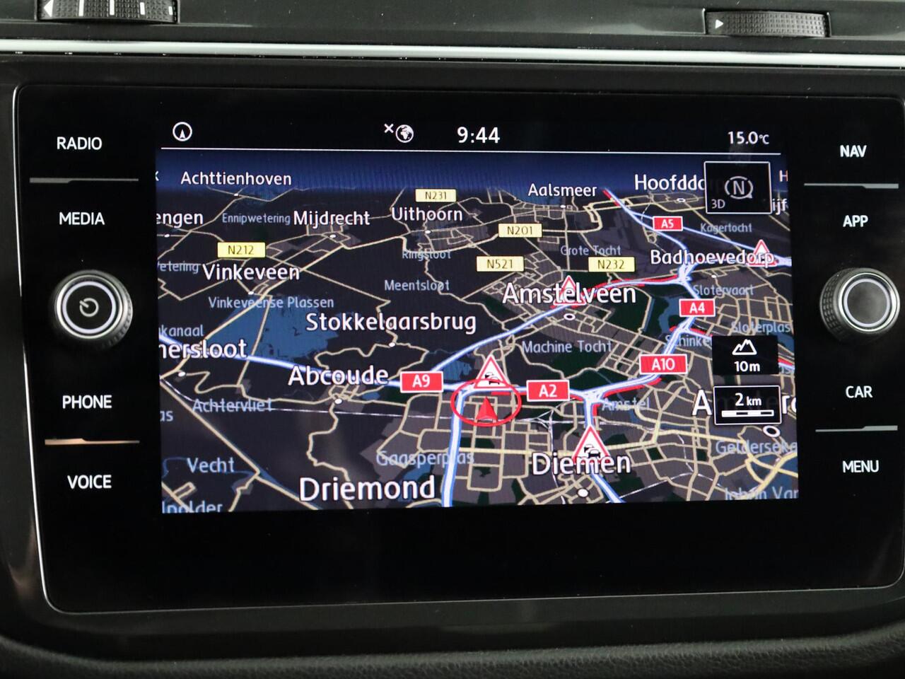Volkswagen TIGUAN 1.5 TSI ACT Highline Automaat (DSG) | Navigatie | Parkeersensoren | Stoelverwarming | Trekhaak |