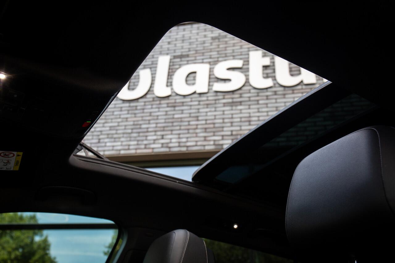 Volkswagen TIGUAN Allspace 1.5 TSI Highline Business R 7p. , 7 persoons, Adaptive cruise, Panoramadak, R-interieur