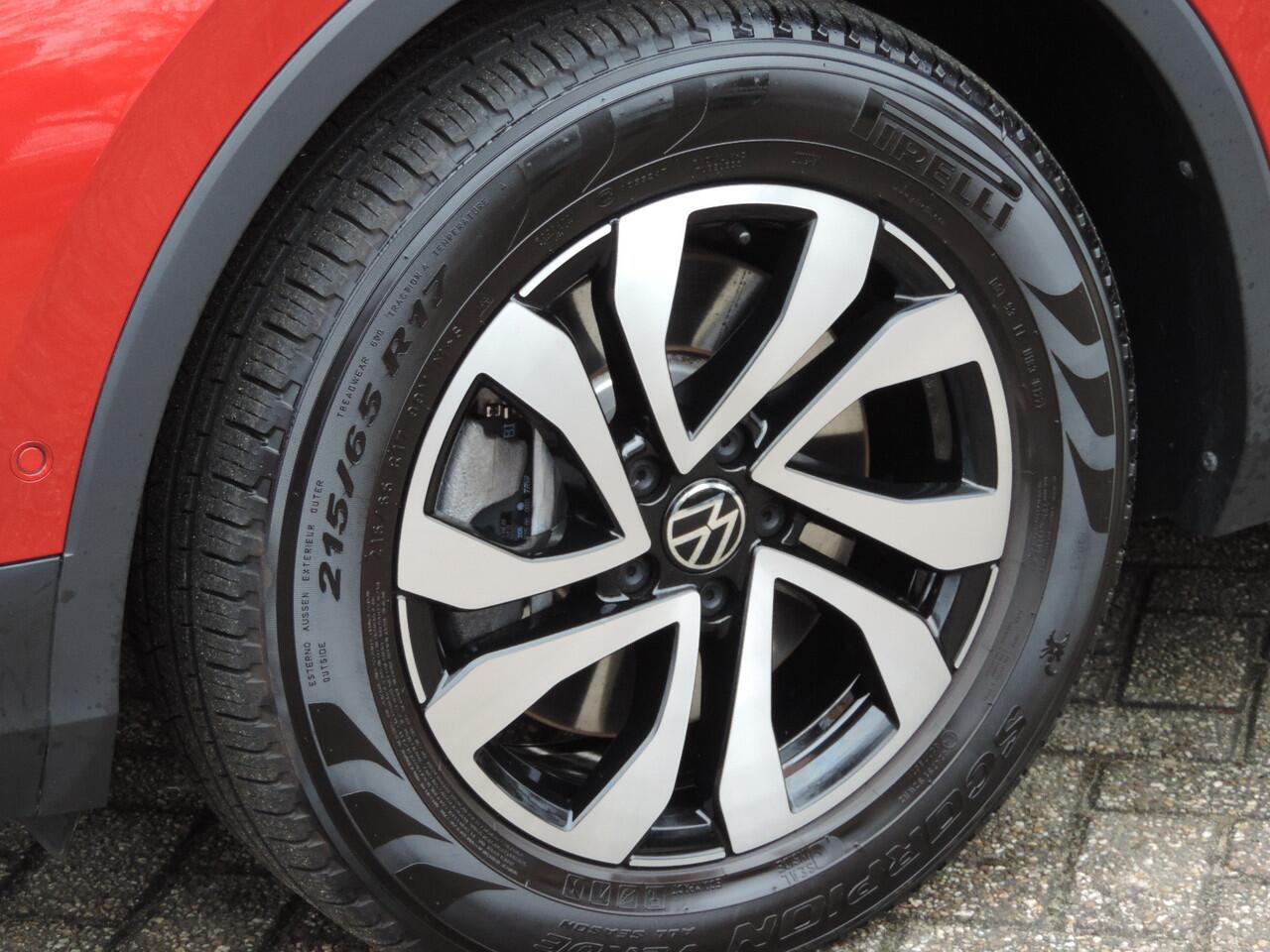 Volkswagen TIGUAN 1.4 TSI 245pk eHybrid Active DSG - ACC | Camera | CarPlay | Dodehoek | Stoel/stuurverw. | Elektr. klep | Elek. Trekhaak