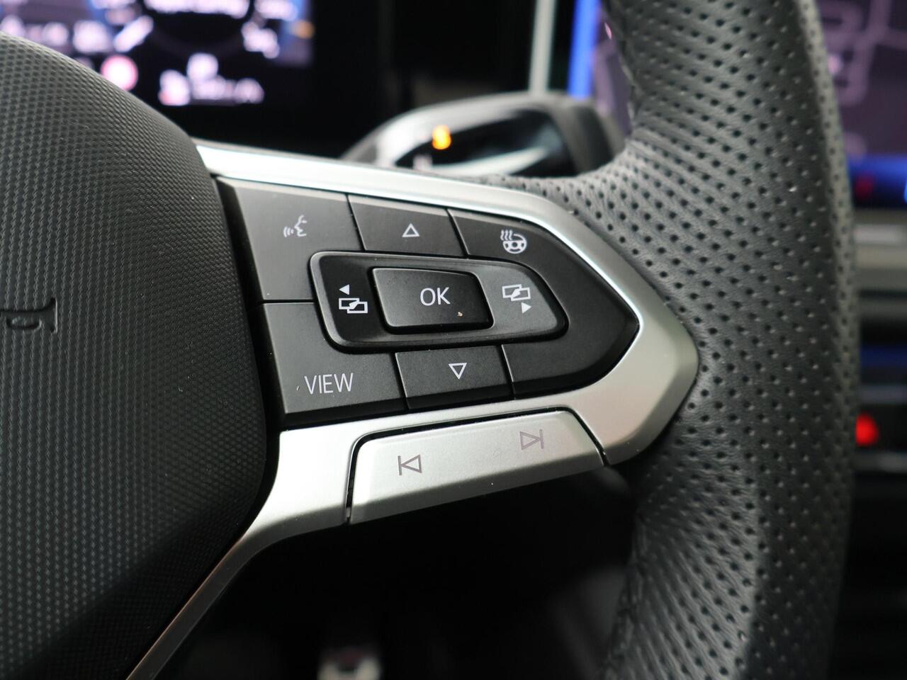 Volkswagen TIGUAN R-Line-Edition 1.5 eHybrid 200 kW / 272 pk DSG | Design pakket | Assistance pakket plus | Multimedia pakket plus | Trekhaak wegklapbaar |