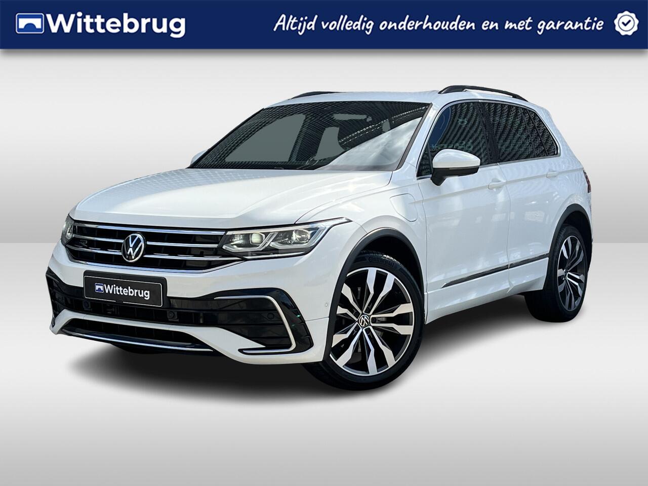 Volkswagen TIGUAN 1.4 TSI eHybrid 245PK R-Line Business+ / Panoramadak / Zwenkbare Trekhaak / R-Line Exterieur + Interieur / 360 Camera / Stuur + Stoelverwarming **
