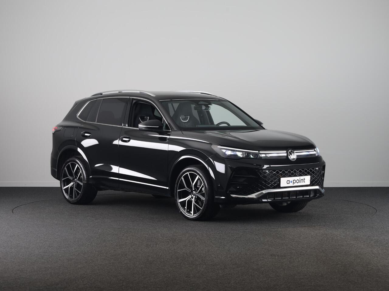 Volkswagen TIGUAN 1.5 eHybrid R-Line Edition 204 pk Automaat (DSG) | Verlengde garantie | Navigatie | Parkeersensoren (Park assist) | Achteruitrijcamera | R-Line |