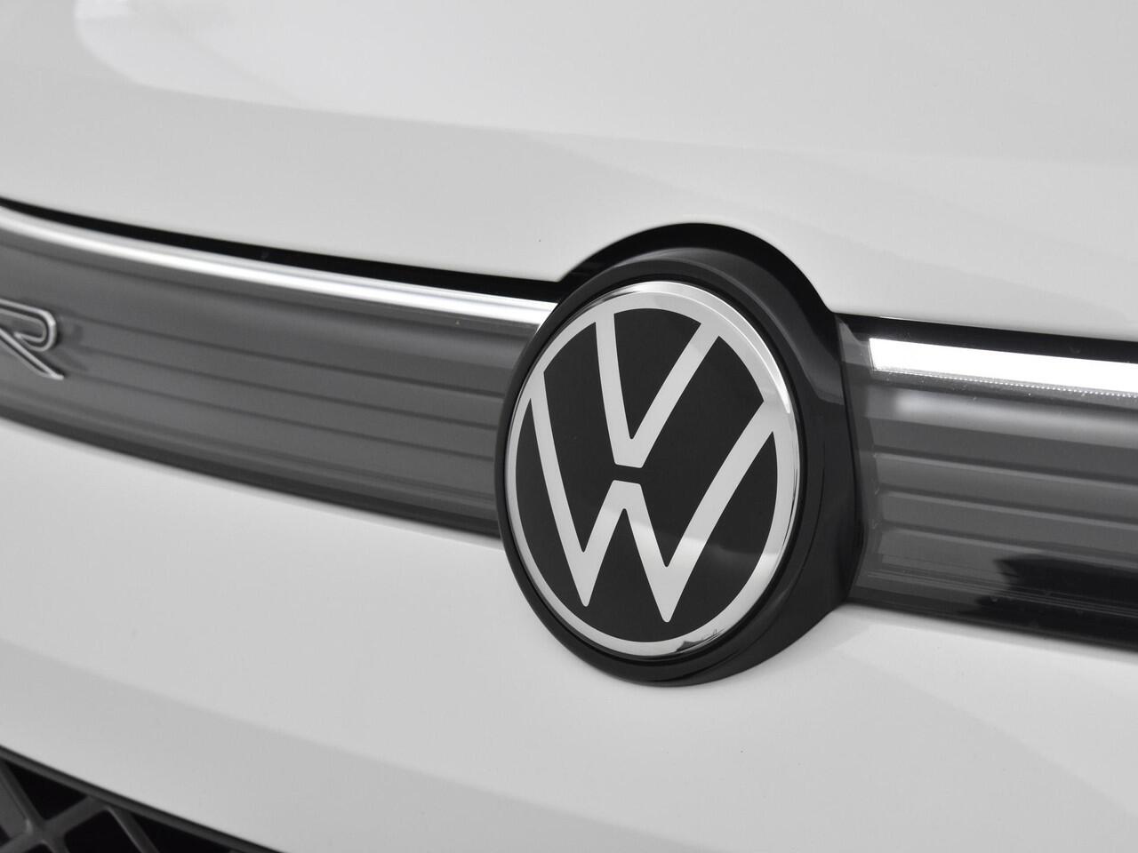 Volkswagen TIGUAN 1.5 eTSI 150pk DSG R-Line Business · Apple/Android Car Play · Massage · Keyless · Navi · Dodehoek Detectie · 20'' Inch · Garantie t/m 27-02-2028 of 100.000km · TOPDEAL