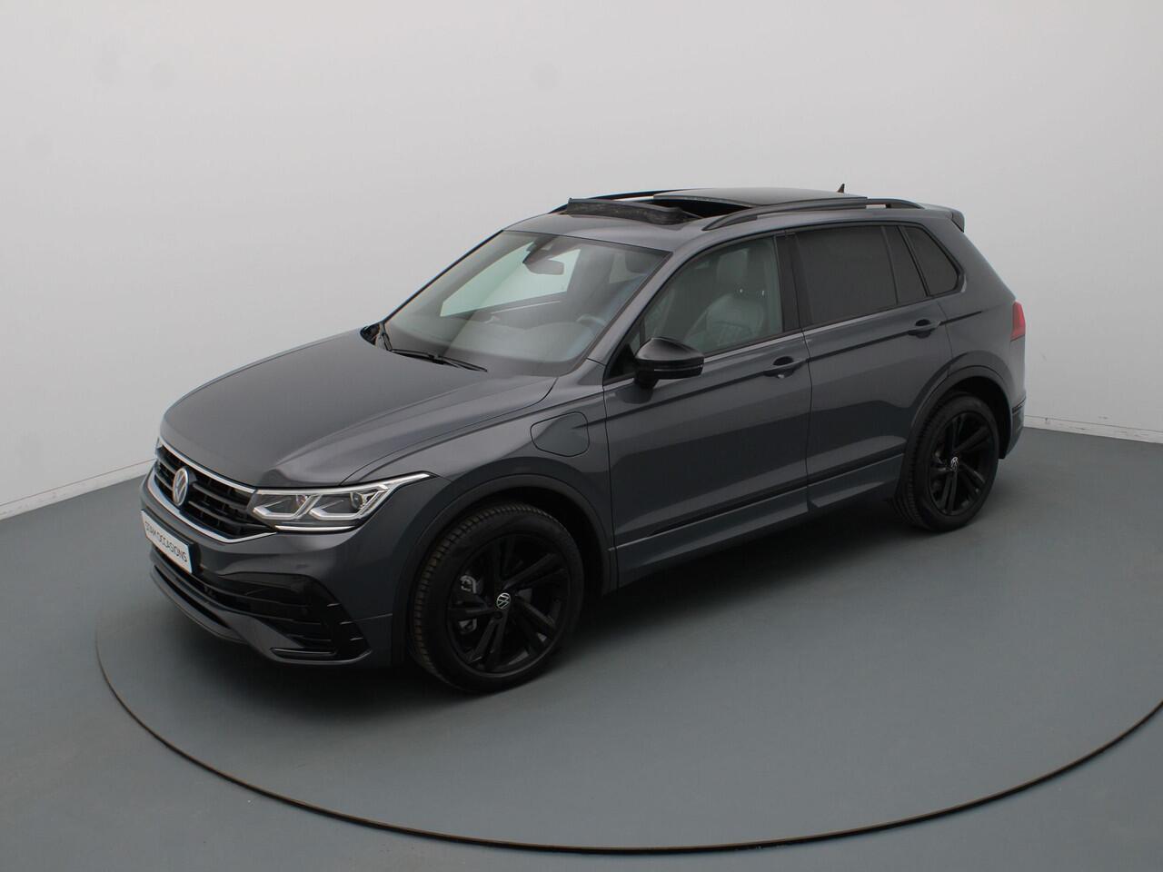 Volkswagen TIGUAN 245pk TSI eHybrid R-Line Business+ Camera | Adapt. Cruise | Navi | Parkeersens. v+a | Stoelverw. | Panoramadak