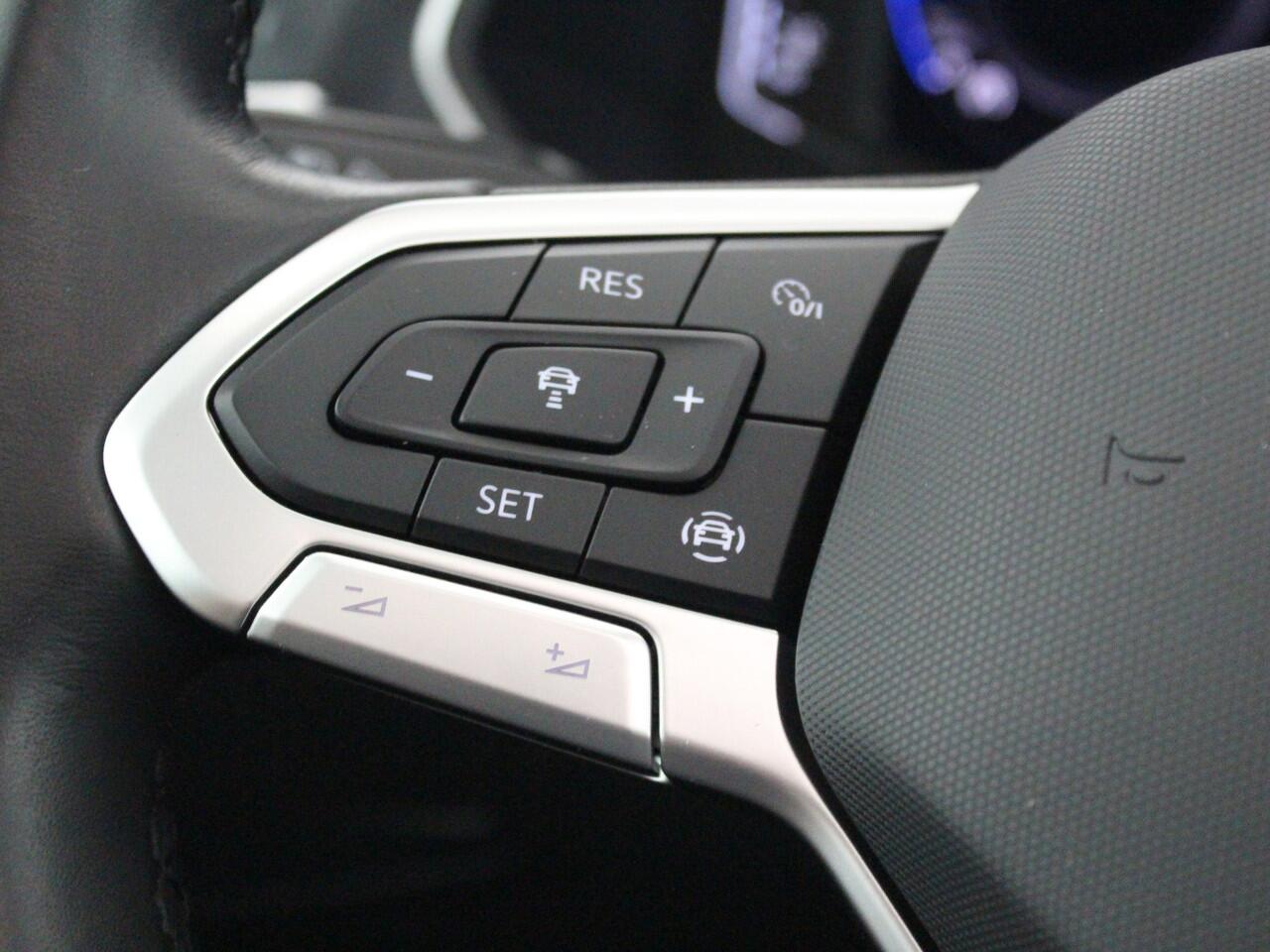 Volkswagen TIGUAN 1.5 TSI Life Business | Clima | Pano | Navi |*