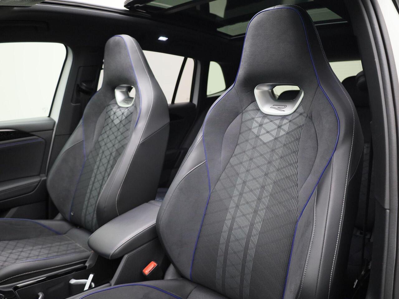 Volkswagen TIGUAN 1.5 eTSI/150PK R-Line DSG · Panoramadak · Trekhaak · 360° Camera + Parkeersensoren · Harman Kardon · Garantie tot 01-01-2026