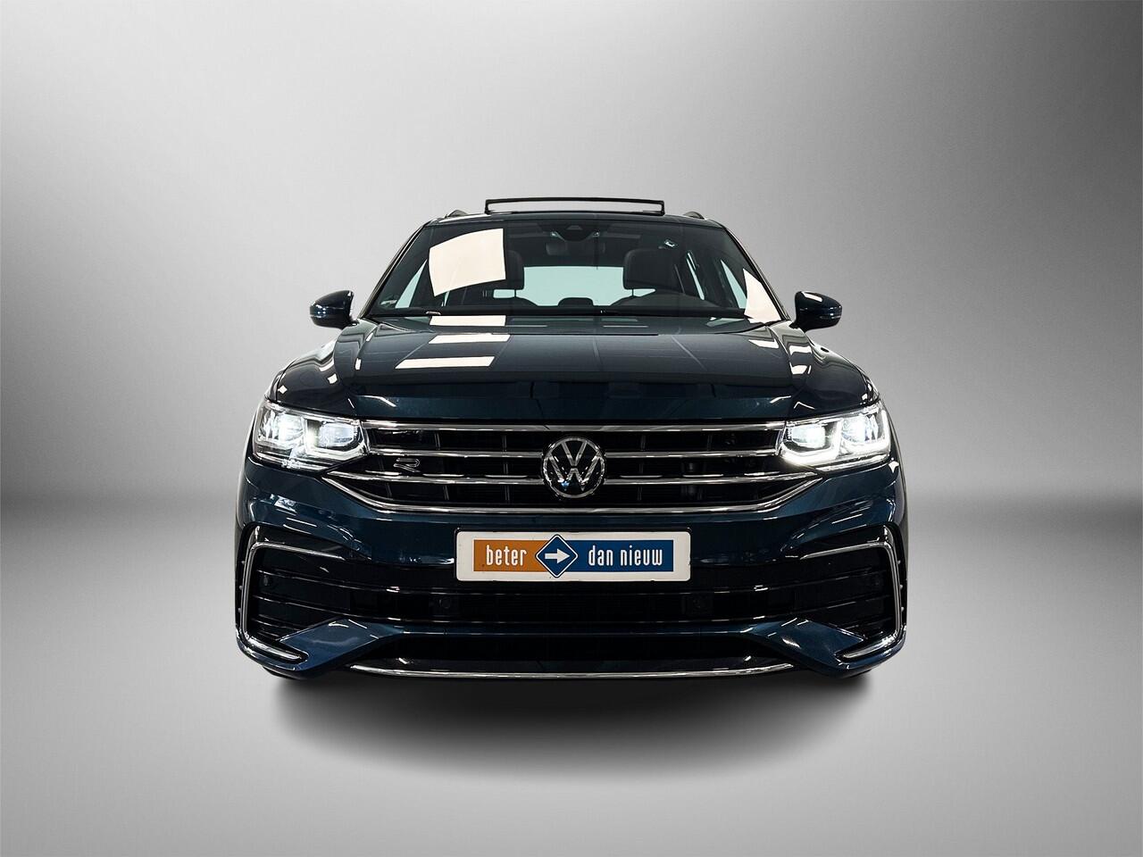 Volkswagen TIGUAN 1.4 245pk TSI eHybrid R-Line Business+ Verwarmbaar stuurwiel | Panoramisch schuif-, kanteldak | Koplampverlichting LED 'Matrix' (IQ.Light)