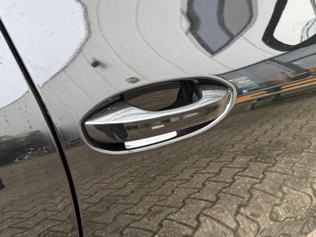 Volkswagen TIGUAN 1.5 eTSI Life Edition - schuif/kanteldak - winterpakket - camera