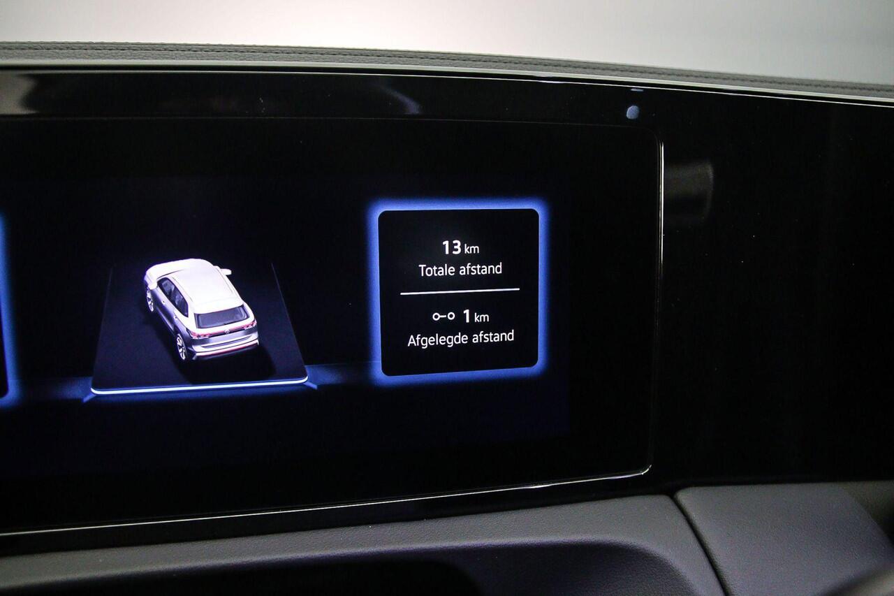 Volkswagen TIGUAN R-Line Edition 1.5 TSI eHybrid 272pk DSG Automaat Black Style, Trekhaak, Panoramadak, Adaptive cruise control, Achteruitrijcamera