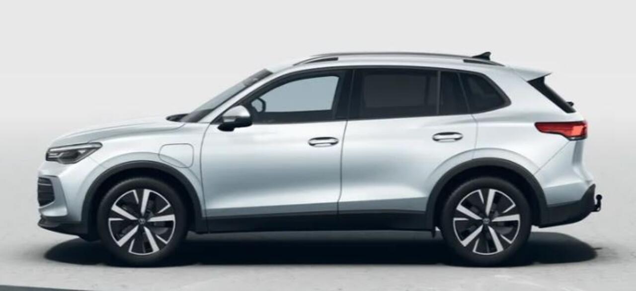 Volkswagen TIGUAN 1.5 eHybrid Life Edition !!!Profiteer ook van 4.000 EURO inruilpremie!!!