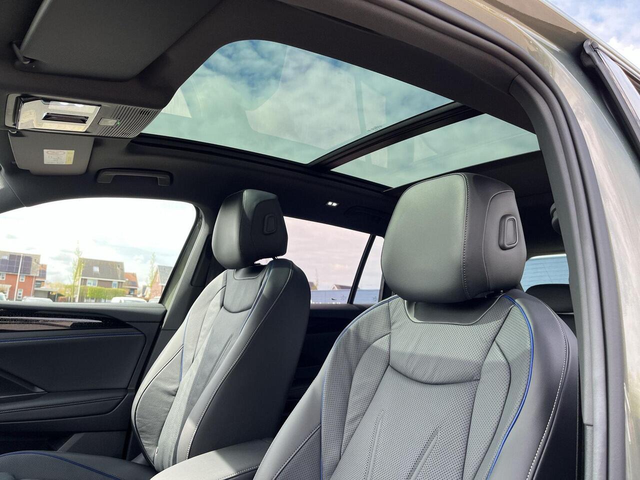 Volkswagen TIGUAN 1.5 eTSI R Line | 150Pk | Leder | Pano dak | HUD | Trekhaak | ERGO Active | Verwarmde/gekoelde Sportstoelen