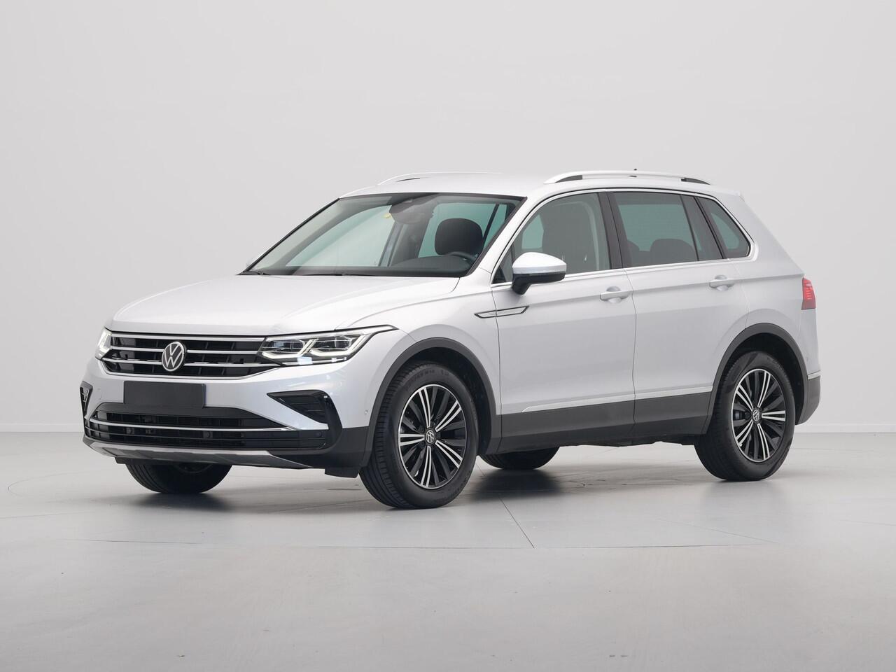 Volkswagen TIGUAN 1.5 TSI 150pk DSG Elegance Matrix Led Navigatie Camera Acc Carplay Side Assist 242