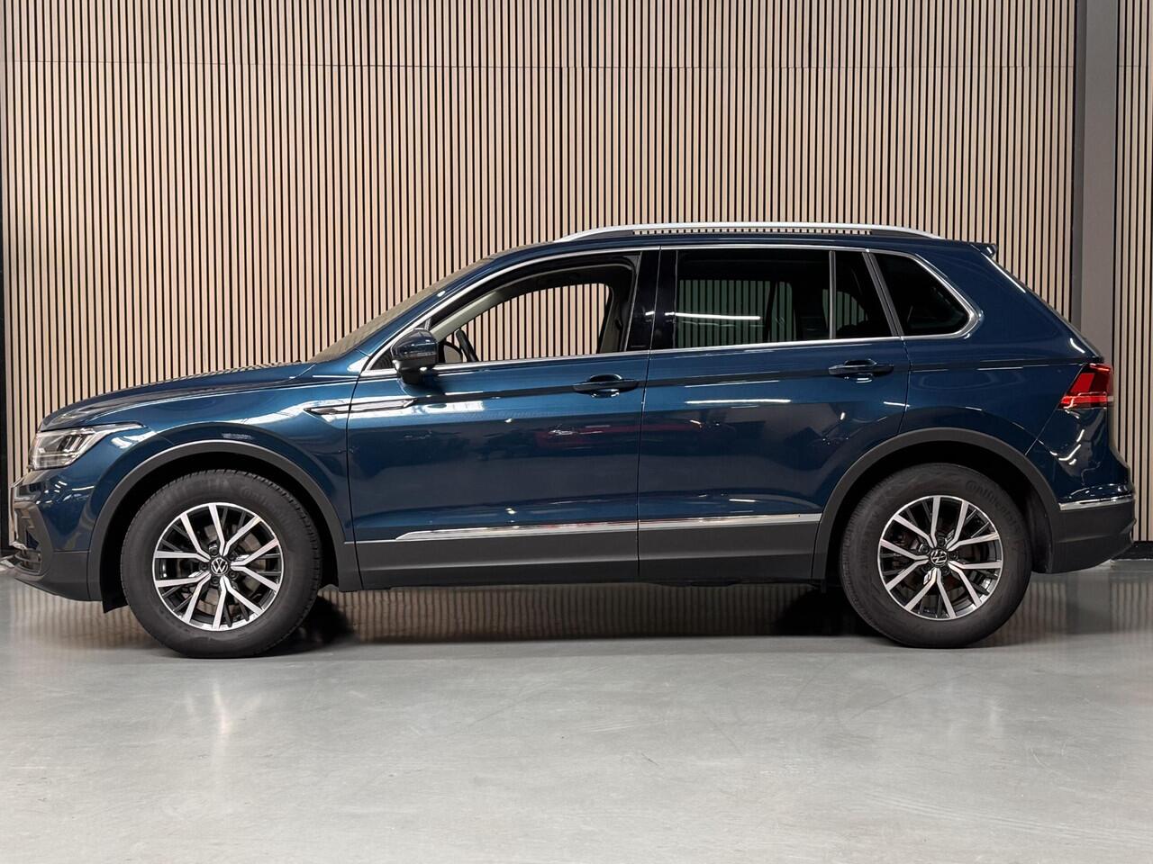 Volkswagen TIGUAN 1.5 TSI Life Panoramadak Navi Camera Ad. Cruise Winter pack Dealeronderhouden