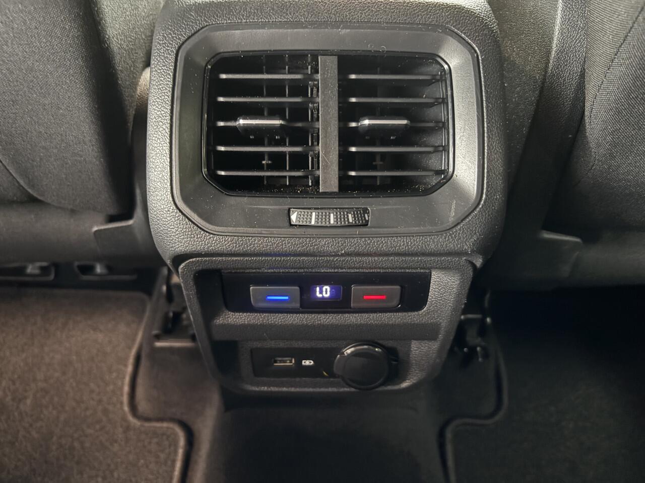 Volkswagen TIGUAN 1.5 TSi 150pk DSG Highline Business R-Line CAMERA/VIRTUAL/20INCH/ORYX WHITE PEARL