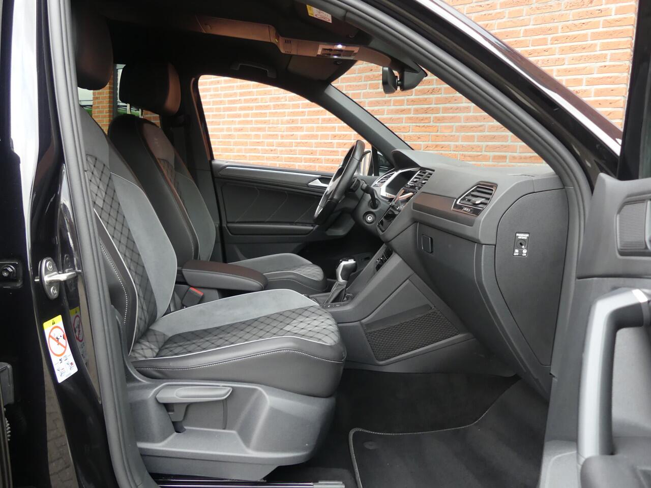 Volkswagen TIGUAN 2.0 TSI 4Motion R-Line Black Edition / Trekhaak