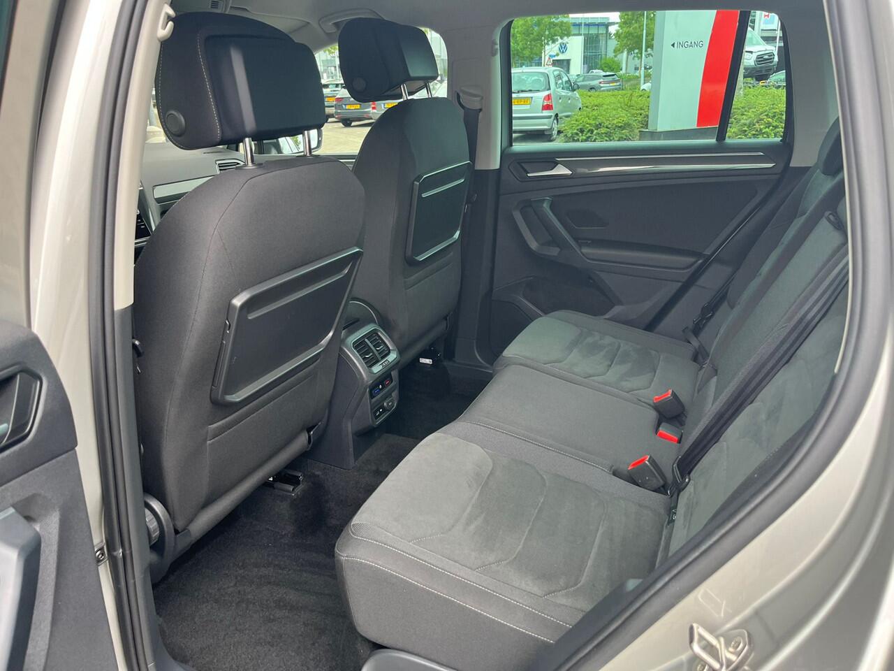 Volkswagen TIGUAN 1.5 TSI ACT Highline | Navigatie | Adaptieve Cruise Control | Climate Control |